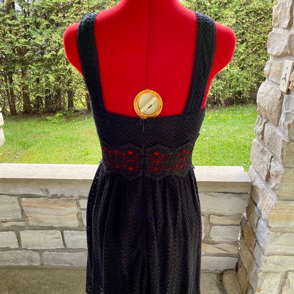 Little Ya Los Angeles dress. - Picture 3 of 6